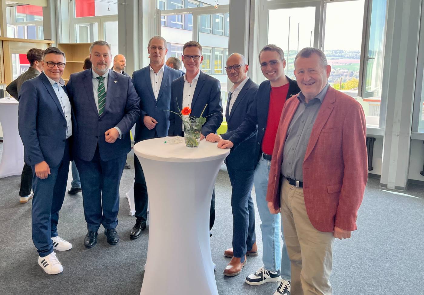 Die Landtagsabgeordneten im Dialog mit Schule, Wirtschaft, Schulträger und Schulamt